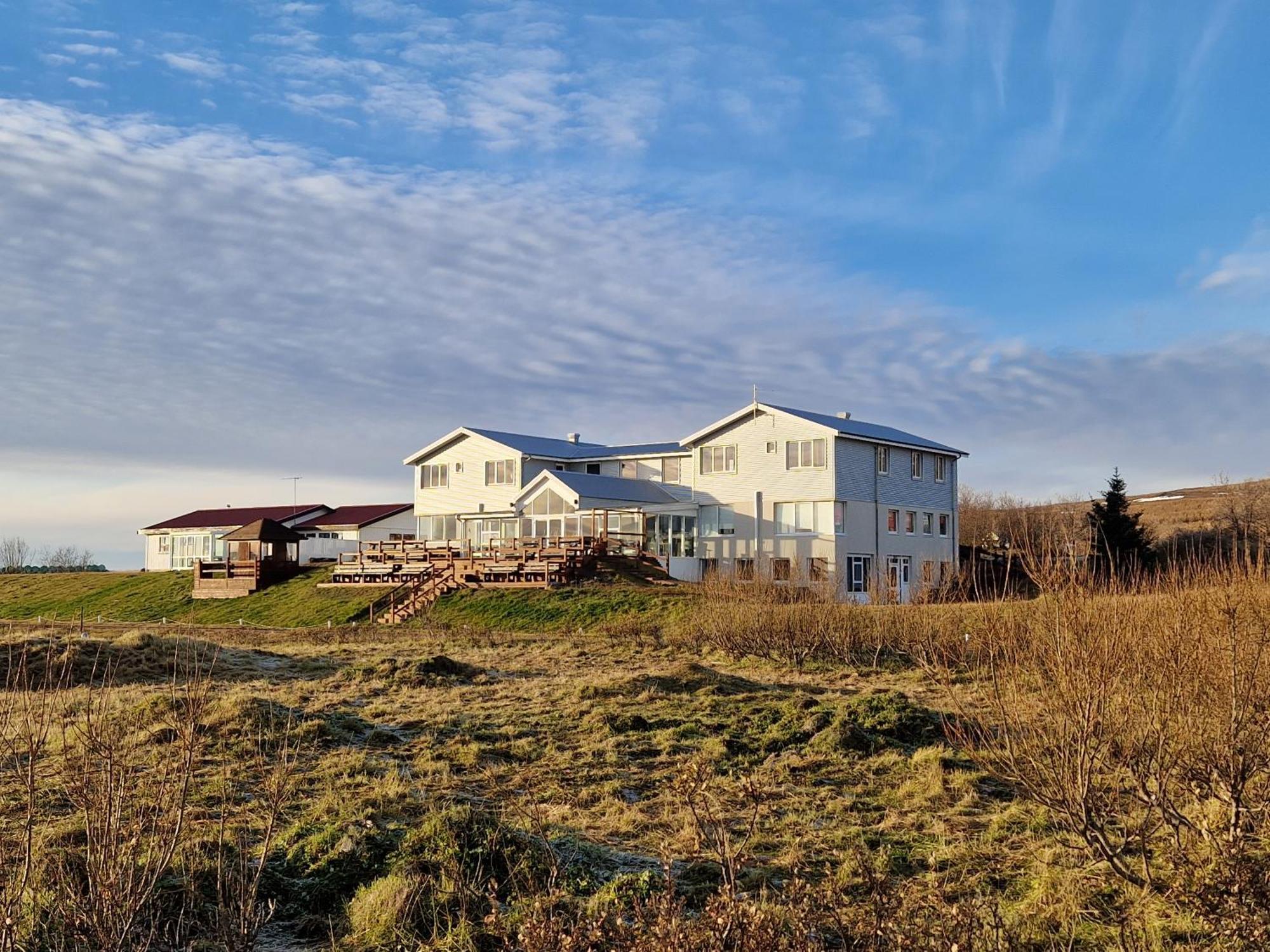 Gauksmyri Guesthouse Lodge Хваммстанги Экстерьер фото